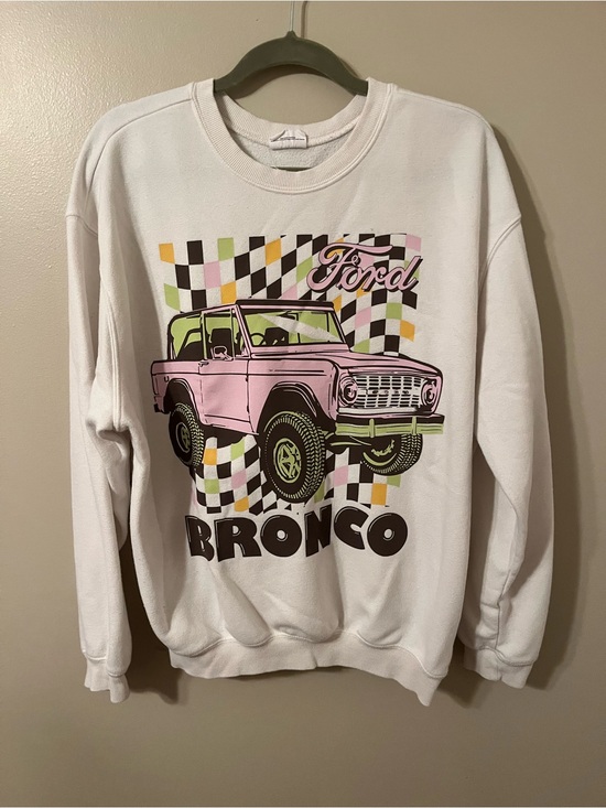 Ford Tops - Ford bronco sweatshirt. #2
